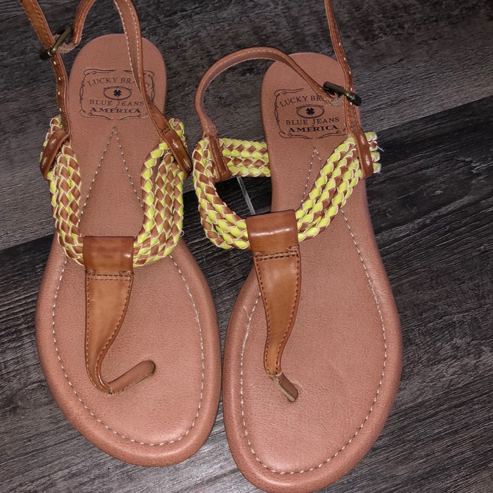 Lucky Brand leather sandals